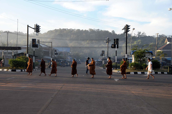 Monks Thailand-Laos border Chong mek